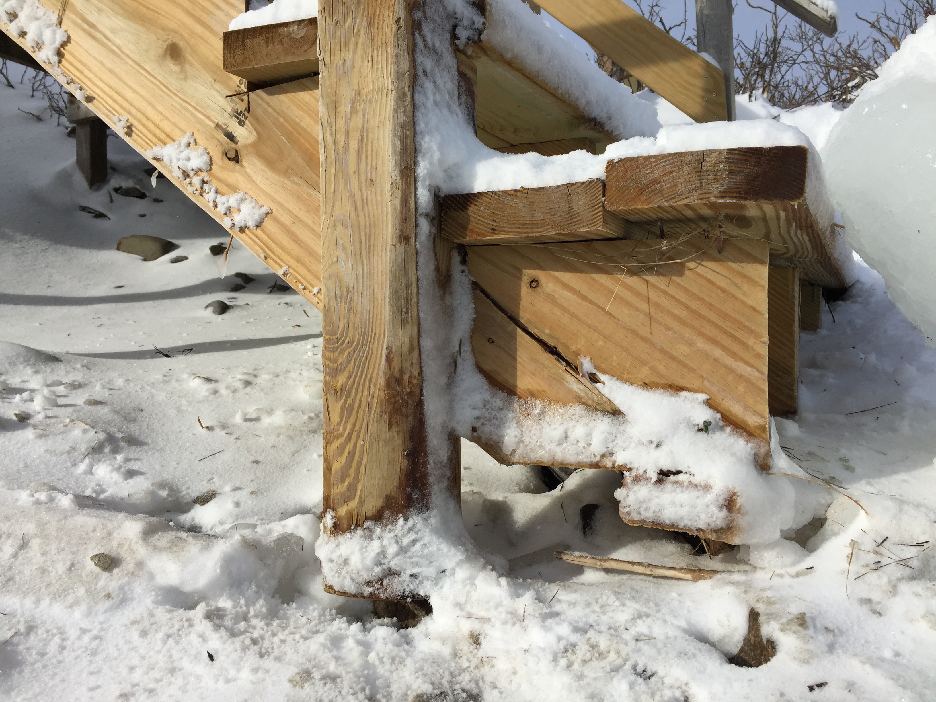 Bottom step for access to Laudholm Beach, taken January 6, 2018 by Nik Charov.