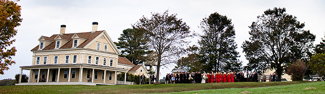 Courtney and Jesse's wedding. Photo © David Murray.